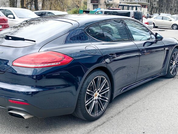 2015 Porsche Panamera 4 I Рестайлинг, синий, 3750000 рублей - вид 3