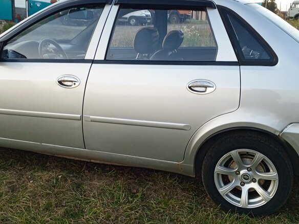 2010 Lifan Breez (520), серебристый, 115000 рублей - вид 4