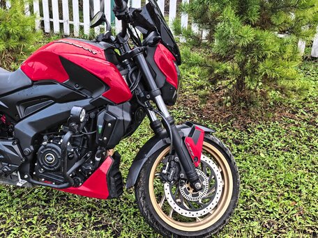 2018 Bajaj Dominar 400, красный, 370000 рублей, вид 2