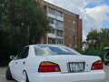 1998 Nissan Laurel VIII (C35), белый, 750000 рублей - вид 8