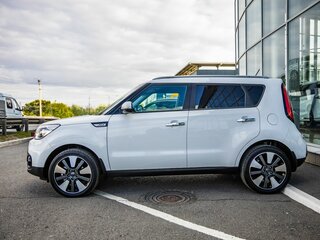 2019 Kia Soul II Рестайлинг, белый, 1598000 рублей, вид 4