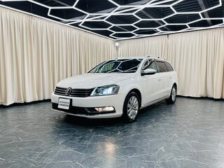 2011 Volkswagen Passat B7, чёрный, 1199000 рублей, вид 2
