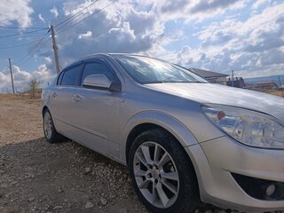 2010 Opel Astra H Рестайлинг, серый, 409000 рублей, вид 5