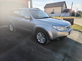 2010 Subaru Forester III Рестайлинг, серебристый, 1295000 рублей, вид 1