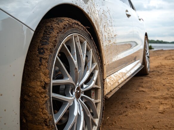 2015 Subaru Levorg I, белый, 1850000 рублей - вид 9