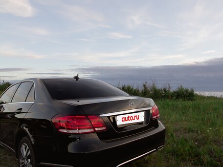 2014 Mercedes-Benz E-Класс 250 CDI IV (W212, S212, C207) Рестайлинг, чёрный, 1900000 рублей, вид 3