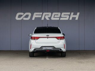 2021 Kia Rio IV Рестайлинг, белый, 1495000 рублей, вид 4