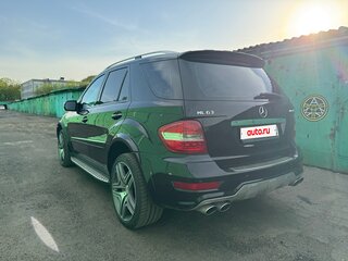 2010 Mercedes-Benz M-Класс AMG 63 AMG II (W164) Рестайлинг, чёрный, 2150000 рублей, вид 4