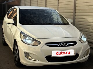 2011 Hyundai Solaris I, белый, 610000 рублей, вид 1