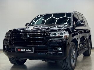 Toyota Land Cruiser 200 Series Рестайлинг 2