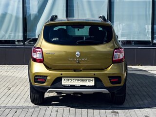 2017 Renault Sandero Stepway II, зелёный, 1219000 рублей, вид 4
