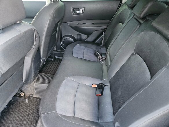 2013 Nissan Qashqai I Рестайлинг, серебристый - вид 9