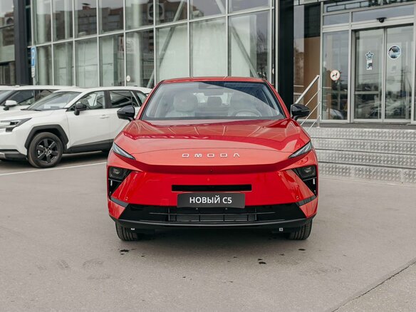 2026 Omoda C5 II, красный - вид 19