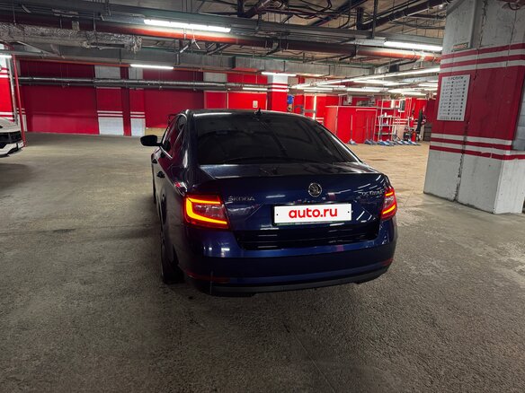 2017 Skoda Octavia III (A7) Рестайлинг, синий, 2200000 рублей - вид 6