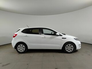 2015 Kia Rio III, белый, 995000 рублей, вид 4