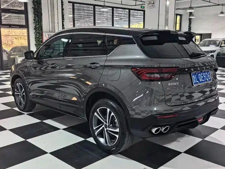 2022 Geely Coolray (Binyue) I, серый, 1350000 рублей, вид 4