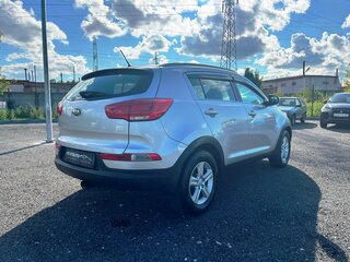 2014 Kia Sportage III Рестайлинг, серебристый, 1392700 рублей, вид 5