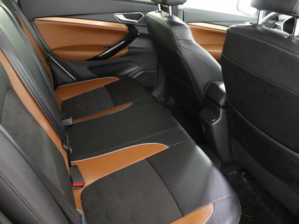 2024 Lada (ВАЗ) Vesta SW Cross I Рестайлинг (NG), белый, 1349990 рублей - вид 20