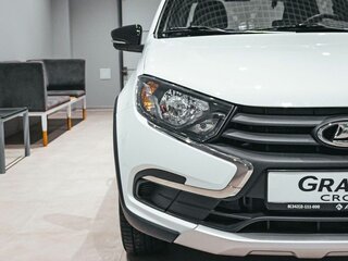 2026 Lada (ВАЗ) Granta Cross I Рестайлинг, белый, 1196000 рублей, вид 5