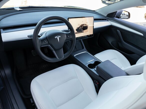 2023 Tesla Model 3 I Рестайлинг, серый, 3295000 рублей - вид 14