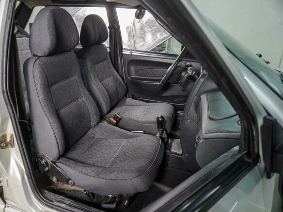 2005 Lada (ВАЗ) 2115, серебристый, 279000 рублей - вид 7