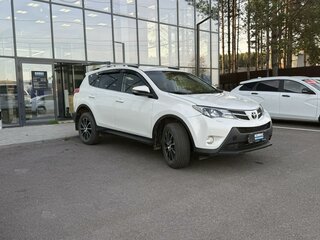 2013 Toyota RAV4 IV (XA40), белый, 1639000 рублей, вид 3
