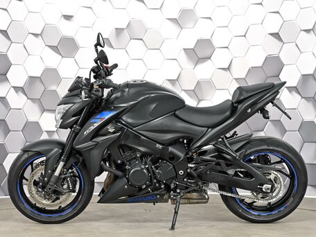 2019 Suzuki GSX-S 1000, чёрный, 869000 рублей, вид 4