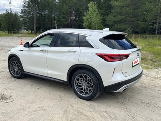 2019 Infiniti QX50 II, белый, 3300000 рублей, вид 3