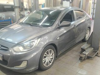 2012 Hyundai Solaris I, серый, 550000 рублей, вид 1