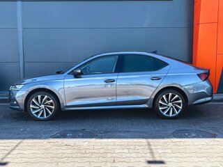 2021 Skoda Octavia IV (A8), серый, 2269000 рублей, вид 2