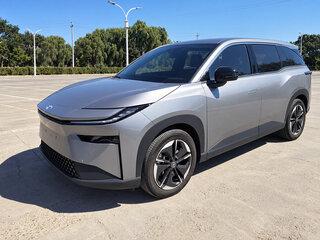 2025 Toyota bZ3X 50 kWh, серый, 1990000 рублей, вид 1