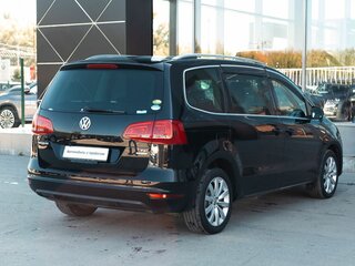 2012 Volkswagen Sharan II, чёрный, 1370000 рублей, вид 5