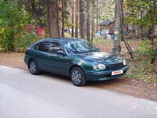 1999 Toyota Corolla VIII (E110), зелёный, 165000 рублей, вид 1