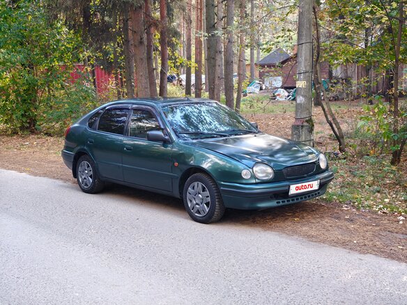1999 Toyota Corolla VIII (E110), зелёный