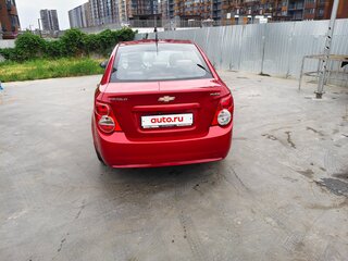 2012 Chevrolet Aveo II, красный, 780000 рублей, вид 3