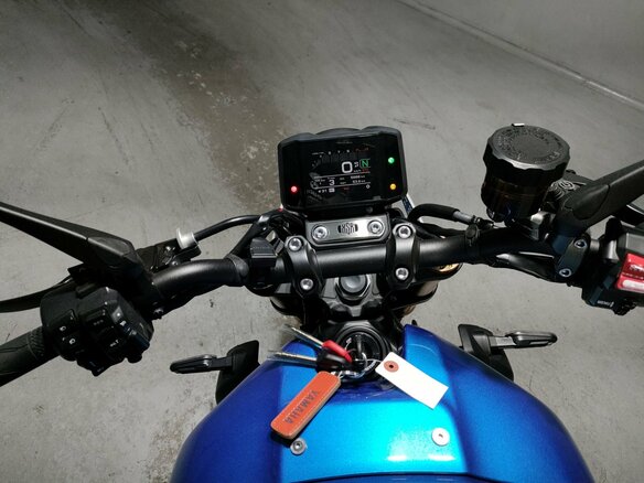 2022 Yamaha XSR900, синий, 1030000 рублей - вид 12