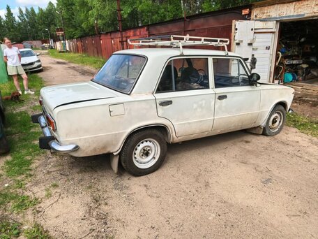 1970 Lada (ВАЗ) 2101, белый, 450000 рублей, вид 4