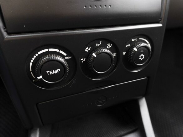 2010 Lada (ВАЗ) Priora I, чёрный, 379000 рублей - вид 15