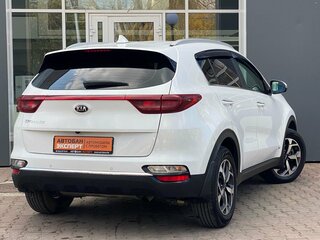 2019 Kia Sportage IV Рестайлинг, белый, 2039000 рублей, вид 2