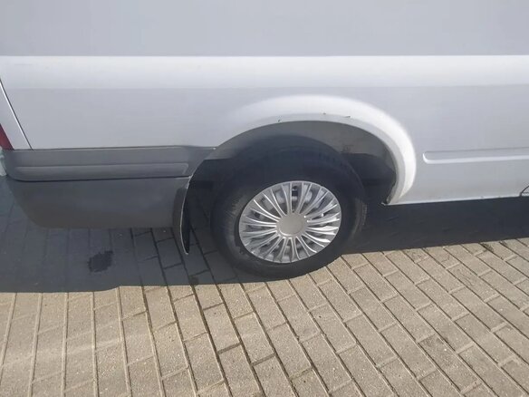 2010 Ford Transit, белый, 1390000 рублей - вид 4