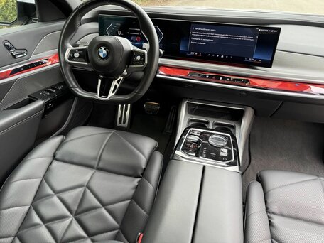 2022 BMW 7 серии 740Li VII (G70), серый, 9600000 рублей, вид 4