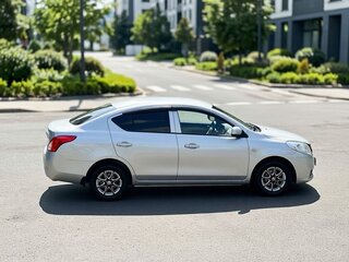 2013 Nissan Latio I (N17), серый, 600000 рублей, вид 3