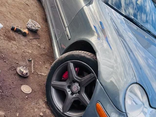 2005 Mercedes-Benz C-Класс 230 II (W203) Рестайлинг, серый, 415000 рублей, вид 2