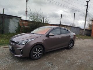 2019 Kia Rio IV, коричневый, 1550000 рублей, вид 1