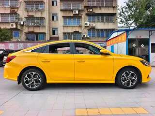 2022 MG 5 II, золотистый, 1030704 рублей, вид 4