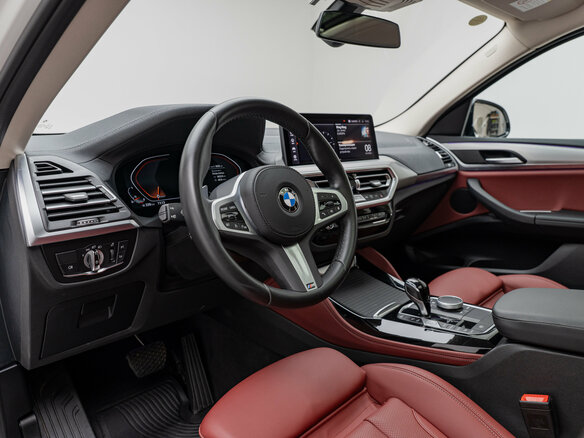 2024 BMW X4 25i II (G02) Рестайлинг, белый - вид 14