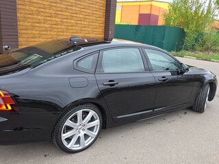 2021 Volvo S90 II Рестайлинг, чёрный, 5200000 рублей, вид 3