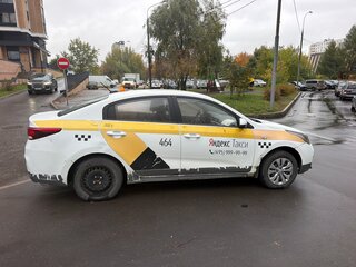 2019 Kia Rio IV, белый, 639000 рублей, вид 3