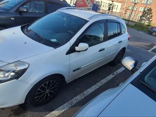 2009 Renault Clio III Рестайлинг, белый, 500000 рублей, вид 4