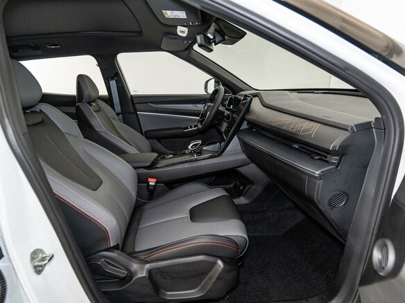 2026 Geely Cityray, белый, 3204990 рублей - вид 17